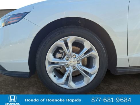 New 2026 Honda Accord LX image 9