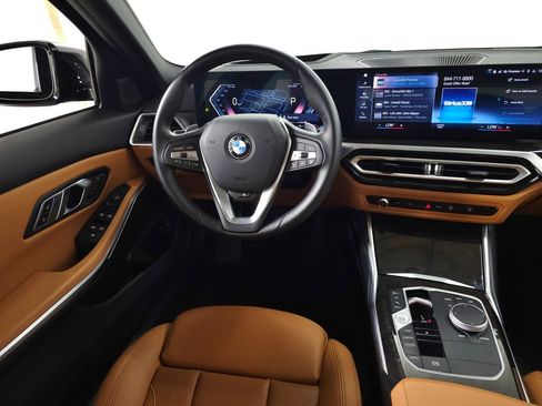 Used 2023 BMW 330i xDrive Sedan w/ Premium Package AWD/4WD image 17