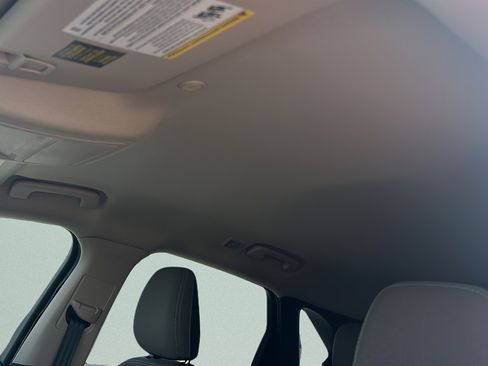 Used 2020 Ford Escape SE AWD/4WD image 22
