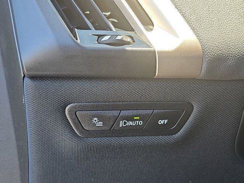 New 2026 BMW iX xDrive60 w/ Executive Package image 27