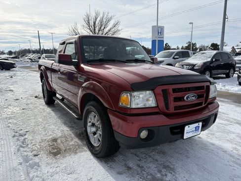 Used 2010 Ford Ranger XLT image 3