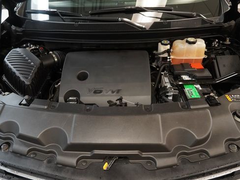 Used 2018 Chevrolet Traverse LT w/ LPO, 'HIT The Road' Package image 43