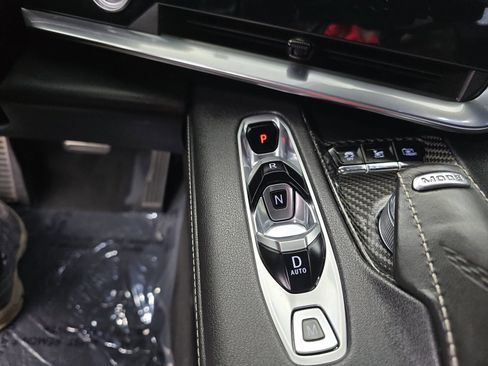 Used 2021 Chevrolet Corvette Stingray Preferred Cpe w/ Z51 Performance Package RWD image 36