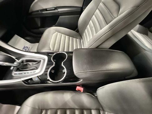 Used 2015 Ford Fusion S image 21