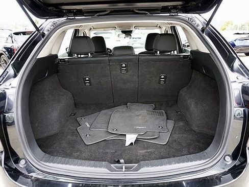 Used 2018 MAZDA CX-5 Sport FWD image 19