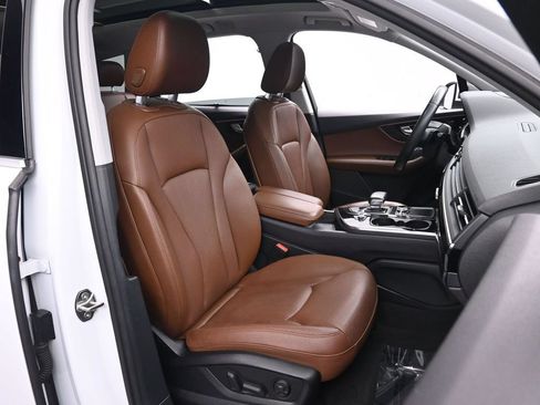 Used 2018 Audi Q7 3.0T Prestige AWD/4WD image 29