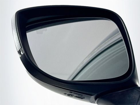 Certified 2023 MAZDA CX-9 Carbon Edition image 5