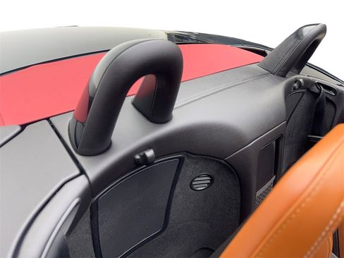 Used 2021 Jaguar F-TYPE Convertible image 39