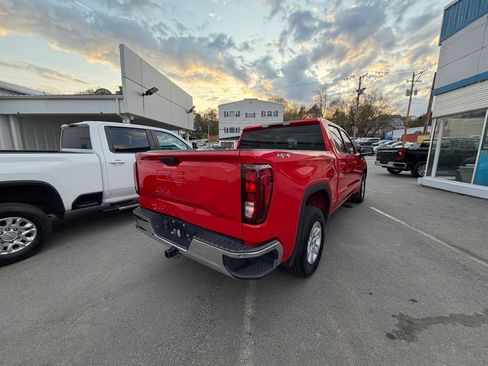 Used 2023 GMC Sierra 1500 SLE AWD/4WD image 5