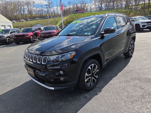 Certified 2022 Jeep Compass Limited AWD/4WD image 8