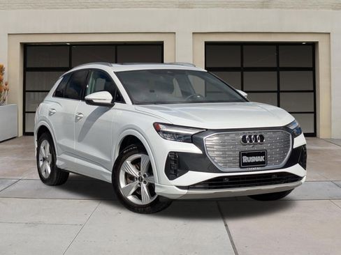Used 2022 Audi Q4 e-tron Premium Plus w/ Premium Plus AWD/4WD image 33