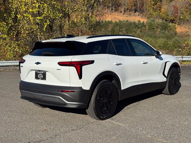 New 2027 Chevrolet Blazer EV LT AWD/4WD image 6