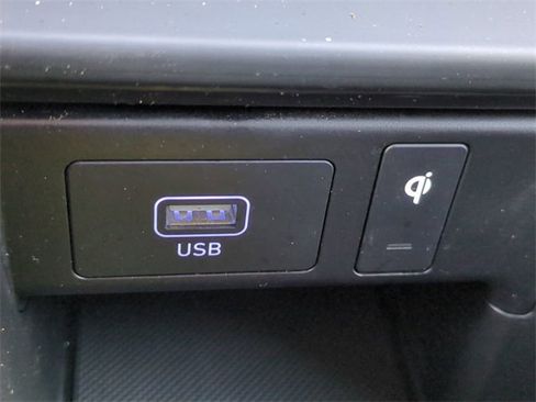 Used 2024 Hyundai Palisade Calligraphy image 22