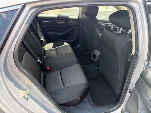 Used 2019 Honda Accord LX image 41