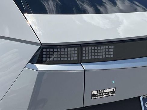 Certified 2024 Hyundai Ioniq 5 SEL RWD image 10