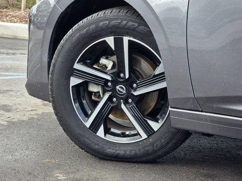 Used 2024 Nissan Sentra SV image 8