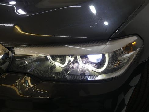 Used 2018 BMW 530i xDrive image 15