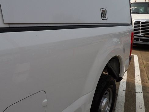 Used 2022 Ford F250 XL w/ Power Equipment Group RWD image 19