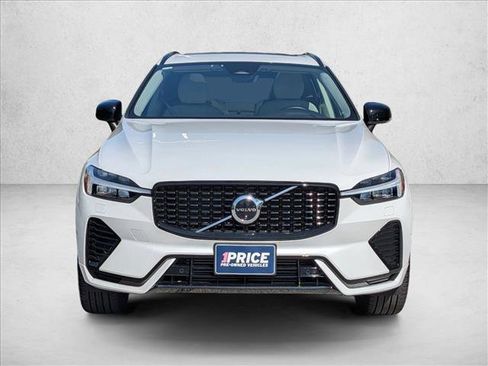 Used 2024 Volvo XC60 T8 Plus w/ Climate Package AWD/4WD image 2