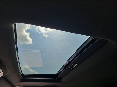 New 2025 RAM 2500 Limited image 11