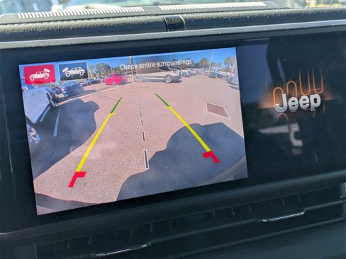 Used 2024 Jeep Wrangler Unlimited Sahara w/ Technology Group image 25