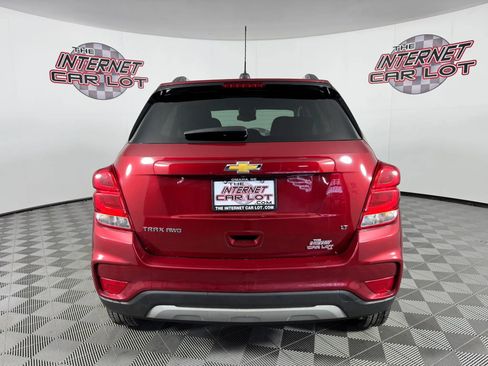 Used 2020 Chevrolet Trax LT AWD/4WD image 6