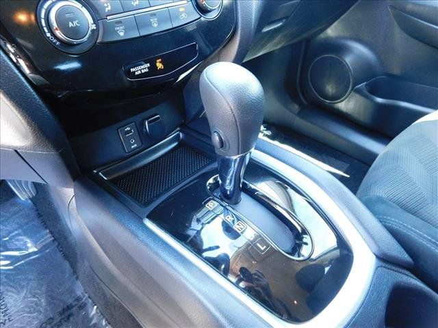 Used 2015 Nissan Rogue S FWD image 18