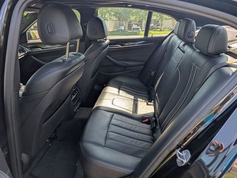 Used 2018 BMW 530i xDrive AWD/4WD image 15