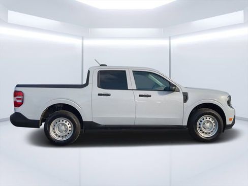 Used 2025 Ford Maverick XL w/ 4K Tow Package AWD/4WD image 2