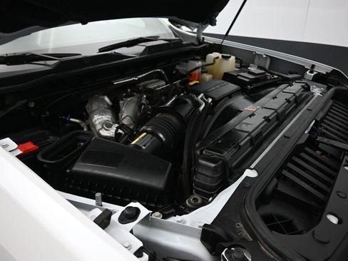 Used 2022 Chevrolet Silverado 2500 High Country w/ Safety Package II image 75