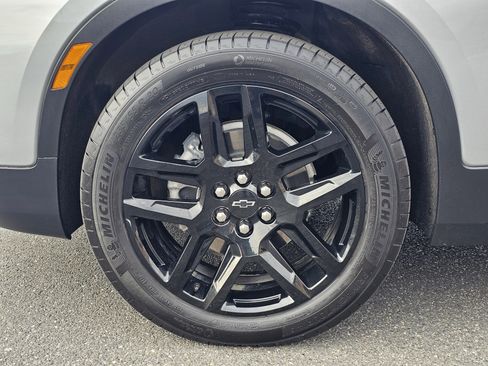 Used 2024 Chevrolet Blazer LT w/ Sound & Technology Package image 40