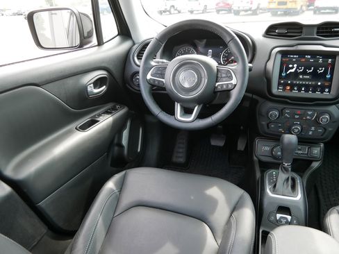 Used 2023 Jeep Renegade Limited w/ Sun/Sound Group image 9