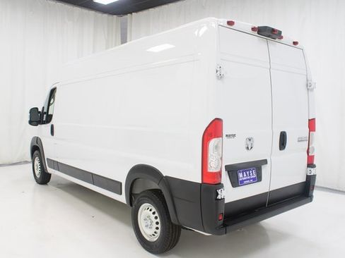 Used 2025 RAM ProMaster 2500 w/ Storage Group image 20