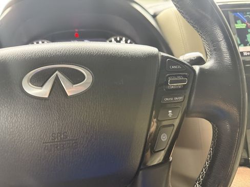 Used 2021 INFINITI QX80 Luxe image 17