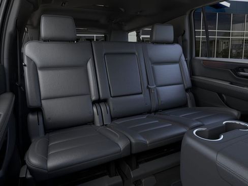 New 2026 GMC Yukon XL Denali w/ Denali Reserve Package AWD/4WD image 17