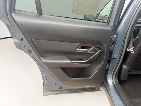 Used 2025 MAZDA CX-50 AWD 2.5 S w/ Premium Package image 28