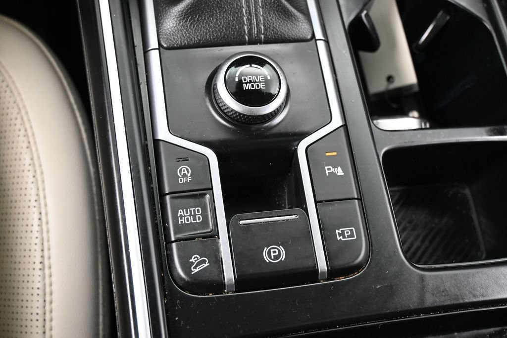 Used 2024 Kia Sorento S w/ Panoramic Sunroof Package FWD image 26