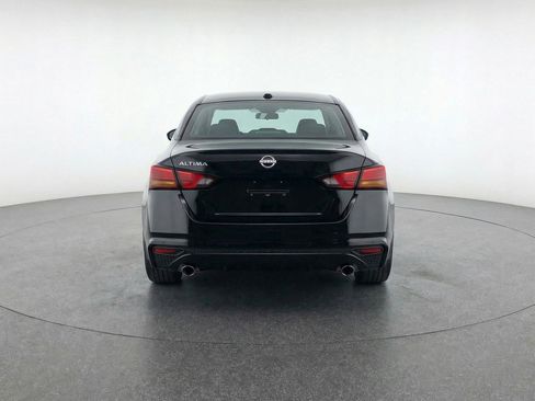 Used 2025 Nissan Altima 2.5 SV image 7