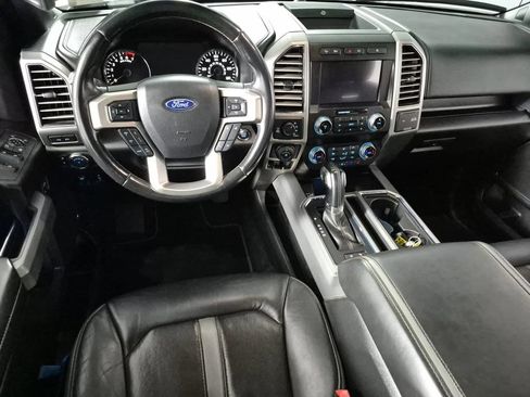 Used 2019 Ford F150 Platinum w/ Equipment Group 701A Luxury AWD/4WD image 10