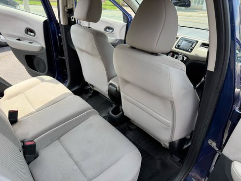 Used 2016 Honda HR-V LX image 26