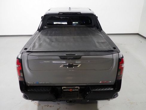 Used 2025 Chevrolet Silverado EV RST image 7