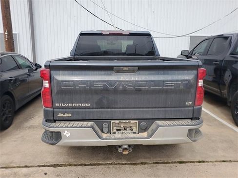 Used 2020 Chevrolet Silverado 1500 LT w/ Texas Edition image 9