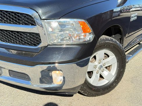 Used 2018 RAM 1500 Classic SLT w/ Luxury Group image 96