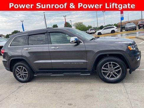 Used 2019 Jeep Grand Cherokee Limited AWD/4WD image 1