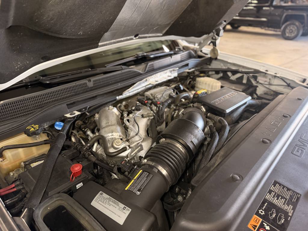 Used 2018 GMC Sierra 3500 Denali w/ Duramax Plus Package AWD/4WD image 46