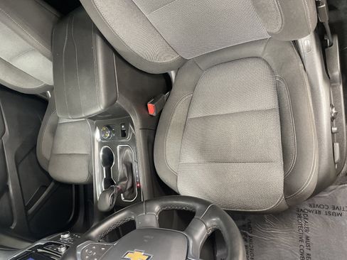 Used 2023 Chevrolet Traverse LT AWD/4WD image 15