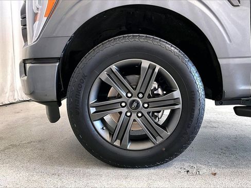 Used 2022 Ford F150 XLT w/ Equipment Group 302A High image 6