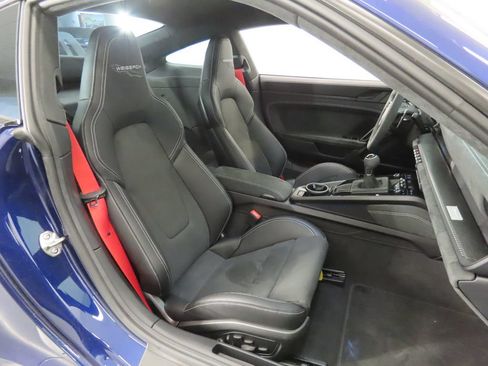Certified 2026 Porsche 911 GT3 RWD image 41