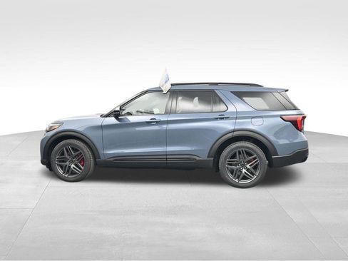 New 2026 Ford Explorer ST image 5