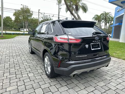 Used 2022 Ford Edge Titanium AWD/4WD image 36